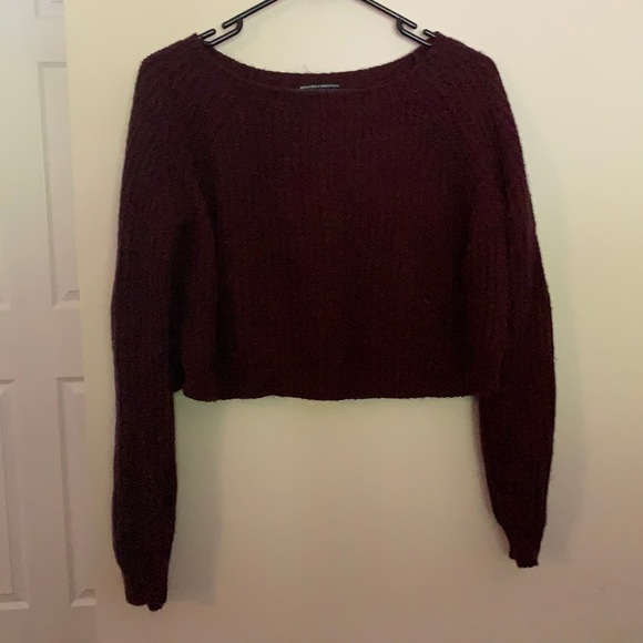 Brandy Melville Sweaters - Brandy Melville cropped sweater ONE SIZE